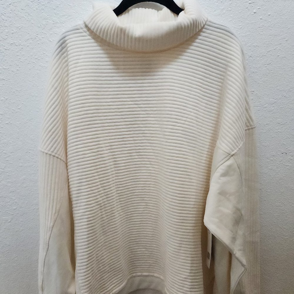 Tahari Sport Off White Sweater with tags 3x